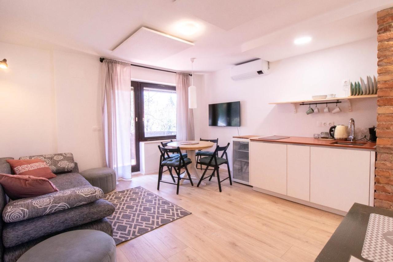 Garden Apartments Bled Ngoại thất bức ảnh